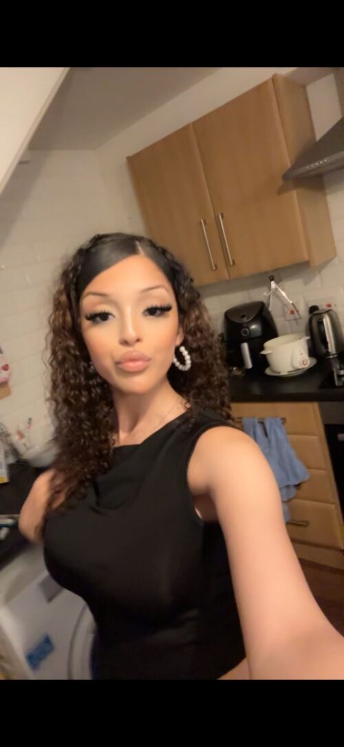 Amira - Image 2