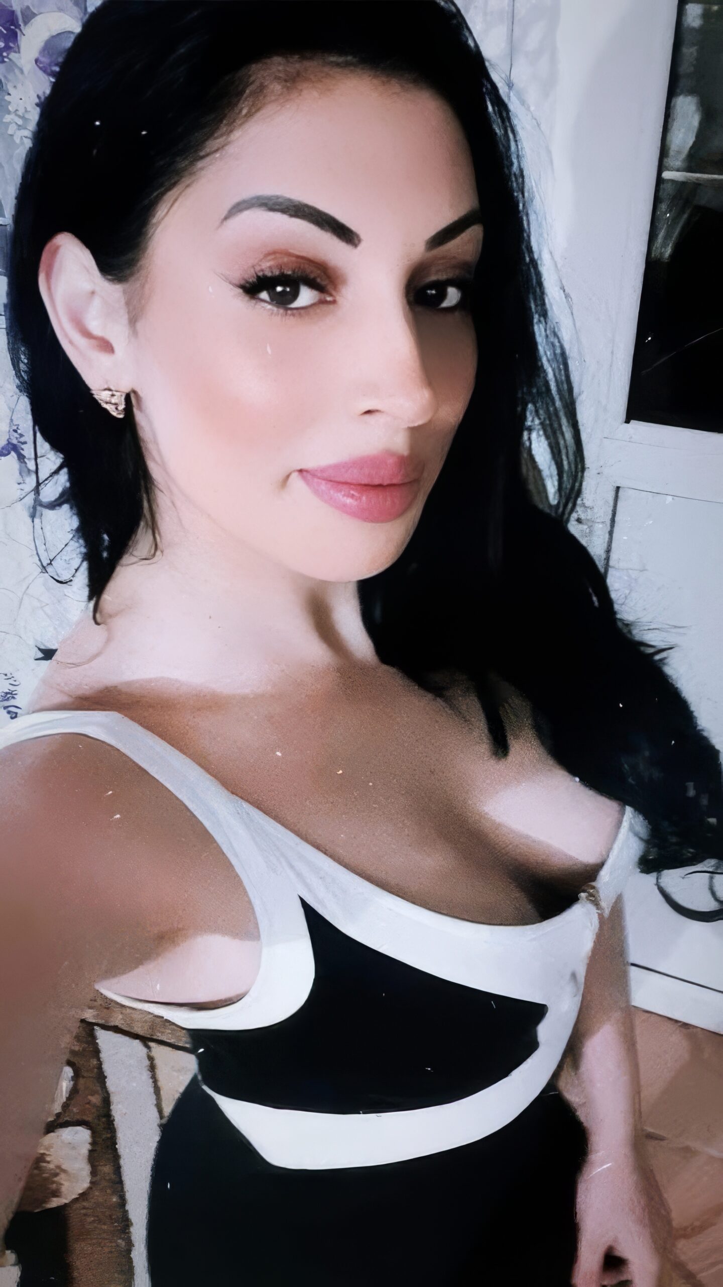 Roxi - Image 2